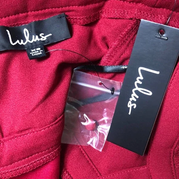 Nwt Lulu’s caged neckline lace bodice sleeveless dress SZ XS red‎ - Picture 6 of 7